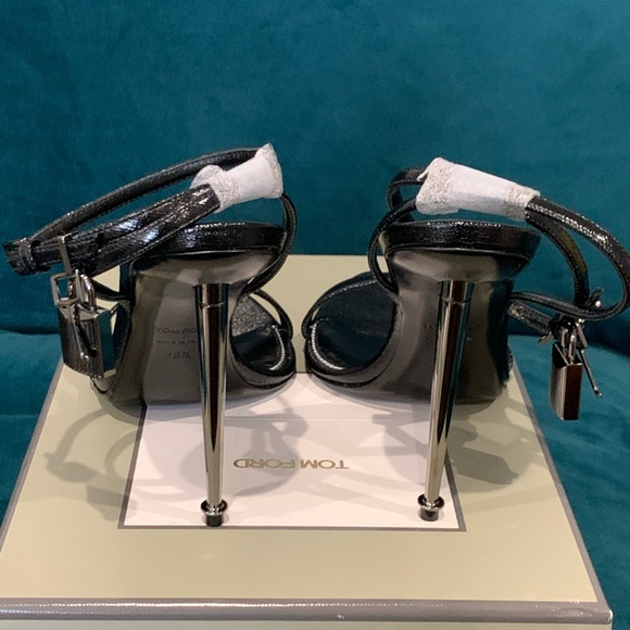 SOLD -Tom Ford Padlock Pointy Sandals Size 39.5 - Picture 3 of 6